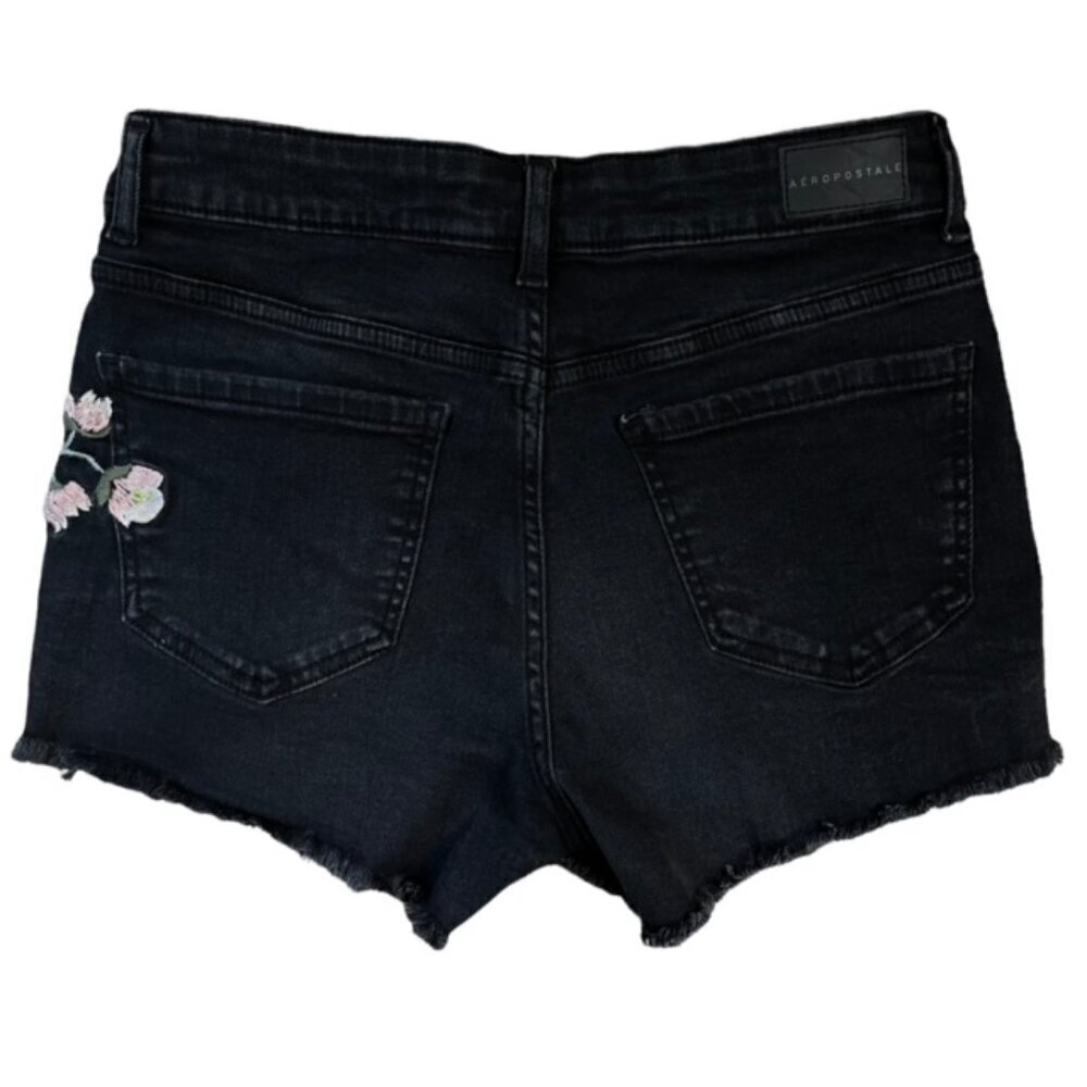 AEROPOSTALE Black Floral Embroidered Shorty Jean Shorts - Size 4 - Picture 2 of 7